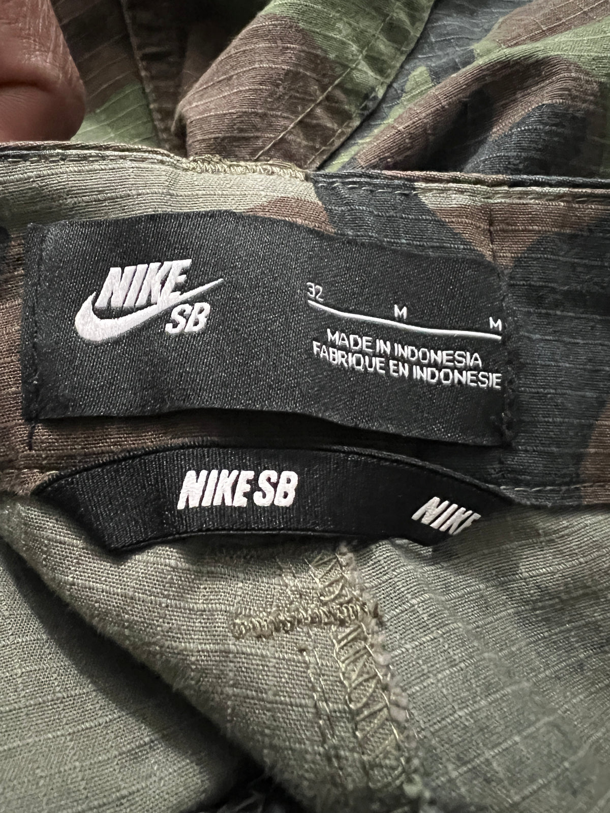 Nike SB Camo Pants with Patches, Size 32 (M)